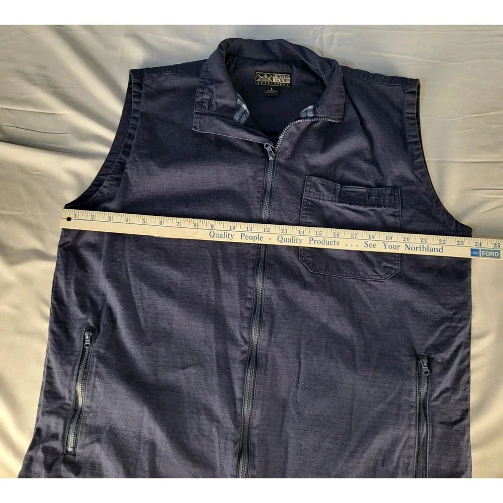 Canyon Guide Outfitters Mens L Blue w/ Plaid Fleece Lined Vest Full Zipper